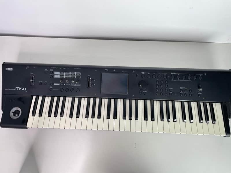 Korg M50 61-Key Music Workstation Keyboard 2000s - Black Bild 1