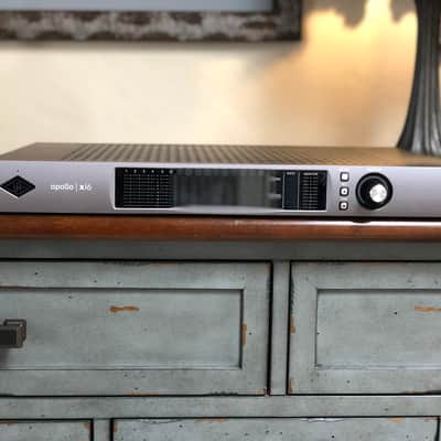 Universal Audio Apollo x16 Heritage Edition Thunderbolt 3 Audio Interface Black Lion Audio Mod 1/2 image 3