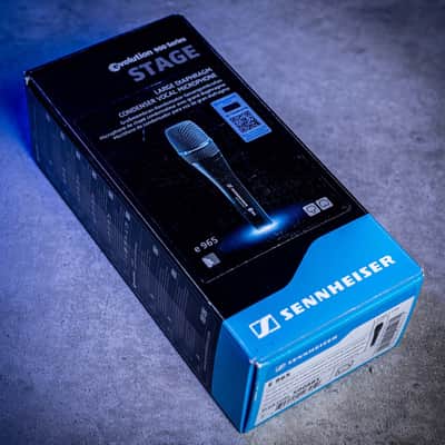 Sennheiser e965 Handheld Cardioid Dynamic Vocal Microphone 2003 - Present - Black image 3