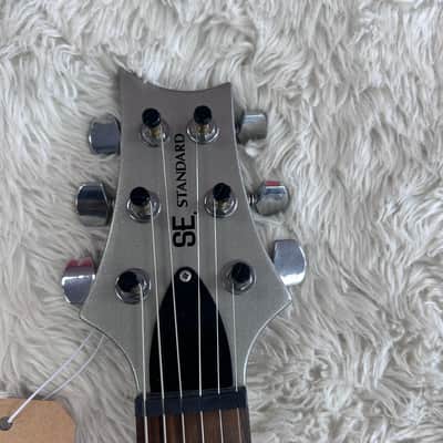 PRS SE Standard - Silver image 3