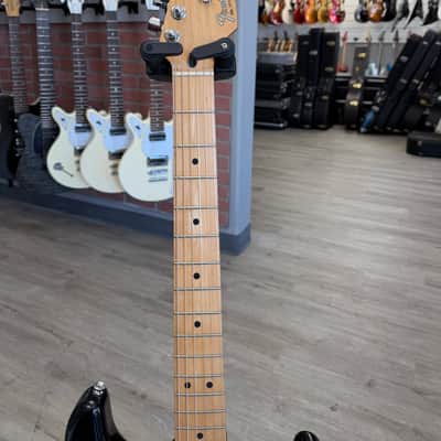 Fender MIM/Squier SE Stratocaster image 7