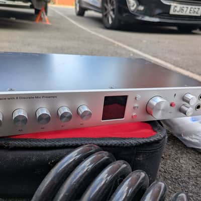 Immagine Antelope Audio Discrete 8 Synergy Core Thunderbolt / USB Audio Interface with Onboard DSP 2019 - Present - Silver - 3