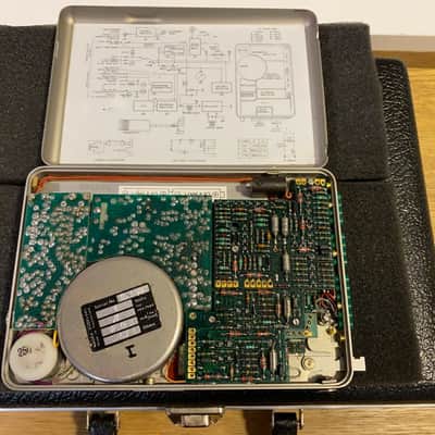 Nagra SNST Kudelski Tape Recorder & Remote Unit / Mic / SCUST - OUT / CASE image 9
