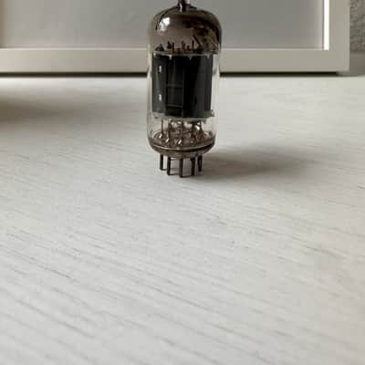 Amperex Bugle Boy ECC83 / 12AX7 1950s image 4