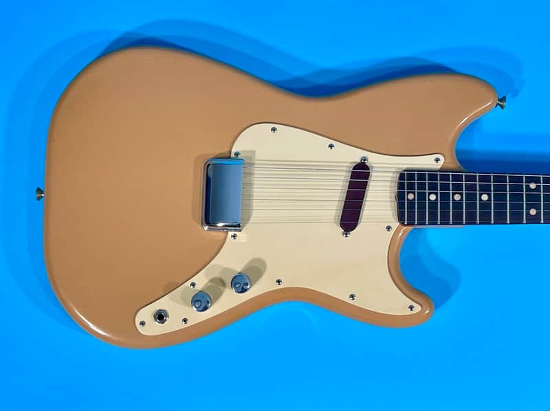 Fender Musicmaster 1961 - Desert Sand 100% OG!