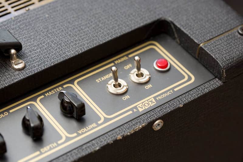Vox AC15TB2 15-Watt 2x10" Guitar Combo 1996 - 2004 image 4