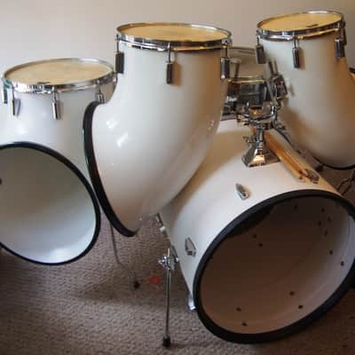 North 4 Piece Set 1969 Fiberglass.  MINT. Collectible. Awesome Sound. Head sizes 22, 14, 12, 10"HUGE image 2