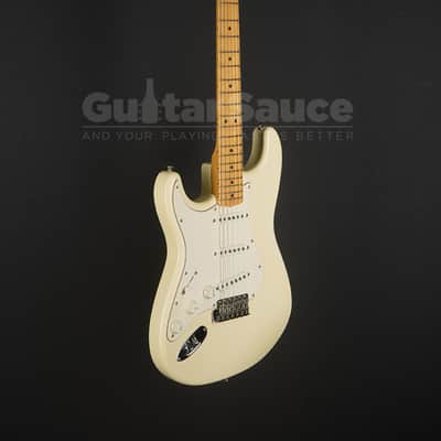 Fender Stratocaster Jimi Hendrix Tribute (COD 2240UG) imagen 9