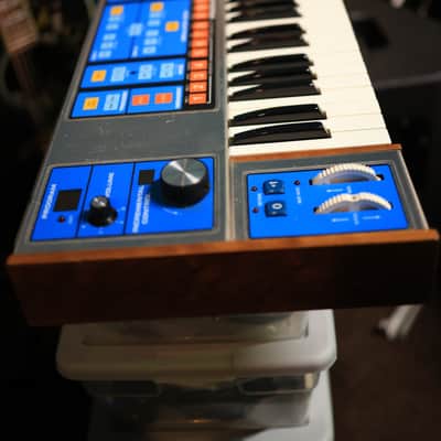 Moog Source Monophonic Analog Synthesizer with Cover image 2