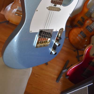 Larrivee Baker T, 2024, OHSC, Immaculate condition , Ice blue metallic image 10
