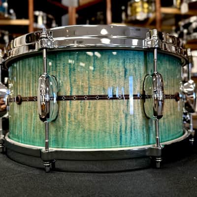 Tama Star Maple 6.5"×14" Snare Drum in Emerald Sea Curly Maple Burst image 3