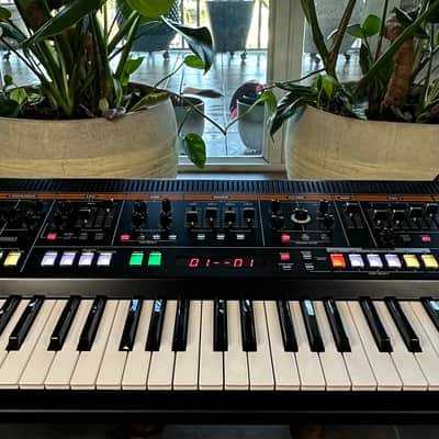 Roland Jupiter-X 61-Key Synthesizer 2019 - Present - Black image 2