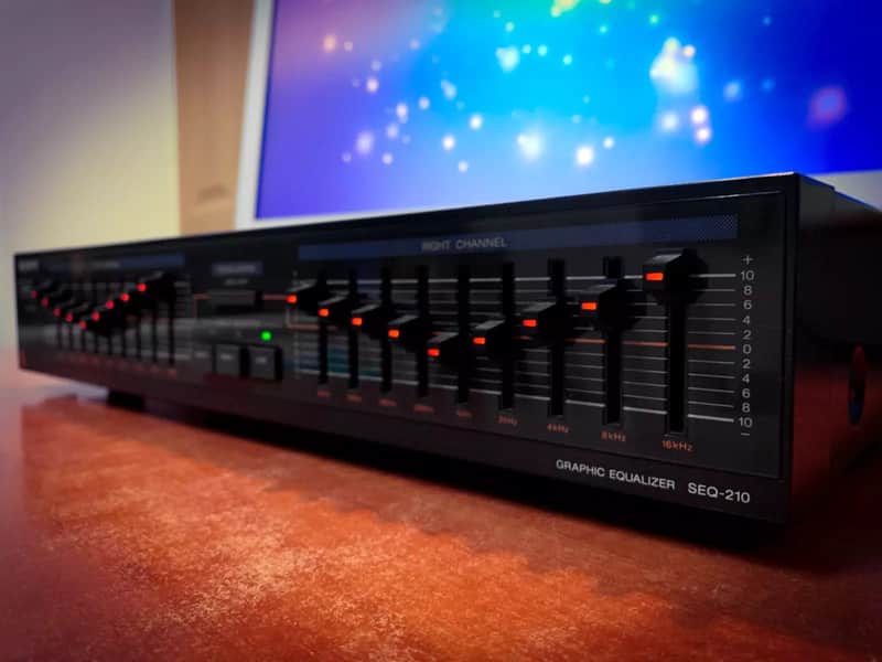 SONY SEQ-210 🌈RaRe🌈 Vintage Stereo Graphic Equalizer image 1