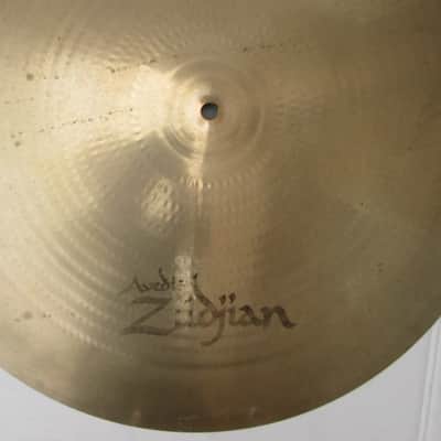 Zildjian A Custom 20" Flat Top Ride Cymbal 2268 Grams Good Condition image 5