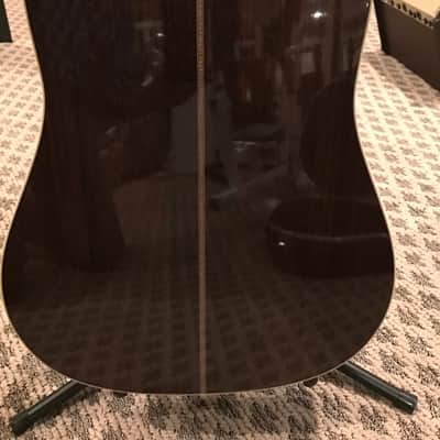martin HD28V 2001 Gloss Natural image 4