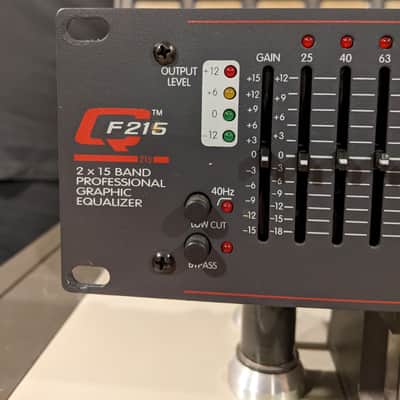Peavey QF 215 Dual 15-Band Stereo Graphic Equalizer Rack EQ Bild 2