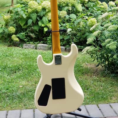 Kramer Pacer 1985 Cream image 14