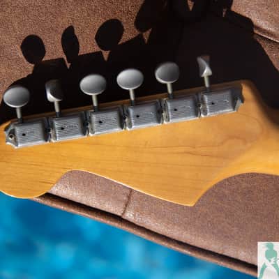 Immagine 1985 Tokai  Goldstar Sound TST-60 - 60's Strat Copy - Three Tone Sunburst _ Made in Japan - Pro Set Up w Perfect Frets/Action/Intonation! - 7
