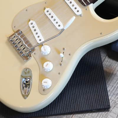 2020 Fender Limited Edition American Professional Stratocaster w/ Rosewood Neck Electric Guitar Desert Sand + OHSC image 7