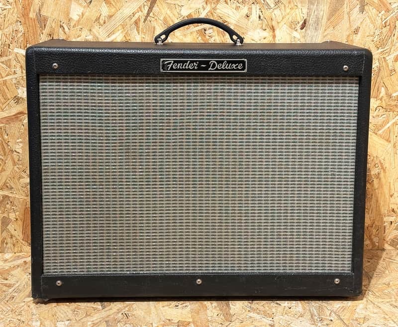 Fender Hot Rod Deluxe 3-Channel 40-Watt 1x12" Guitar Combo