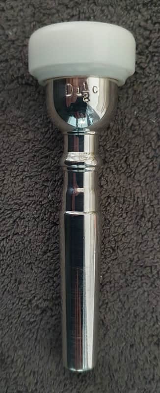VINCENT BACH CORP.  D1-1/2C plastic Rim trumpet mouthpiece, ORIGINAL PLATING! image 1