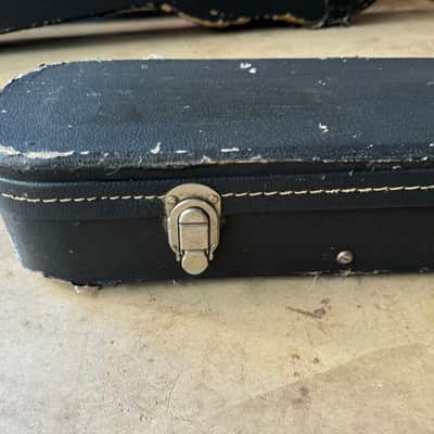 Gibson Les Paul Case 70s - 80s - Red Interior Also fits Invader Sonex Challenger image 4