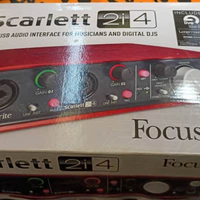 Focusrite Scarlett 2i4 USB Audio Interface – Original Box – One Owner image 5
