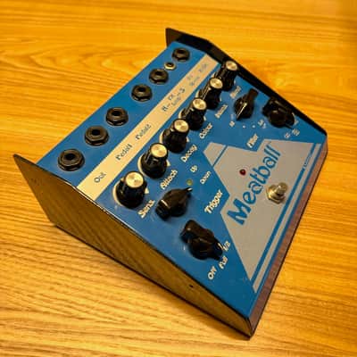 Lovetone Meatball 1990s - Blue - Serial No. 0999 image 3