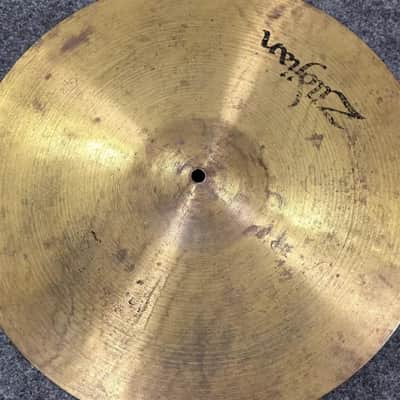 Used Zildjian Scimitar Crash Ride Cymbal 18" - Fair image 2