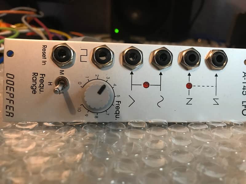 Doepfer A-145 LFO image 1