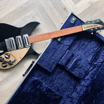 Rickenbacker 325 V59 1998 Jetglo image 2