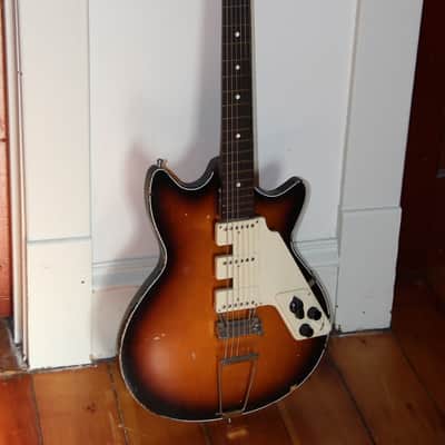 Egmond Solid 7 1963 Sunburst Very cool BEATLES! Made in Holland image 1