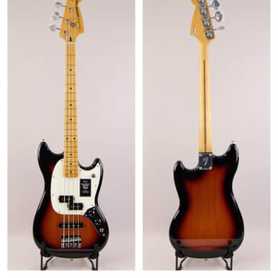 Fender Player II Mustang Bass PJ 2024 - Present - 3-Color Sunburst