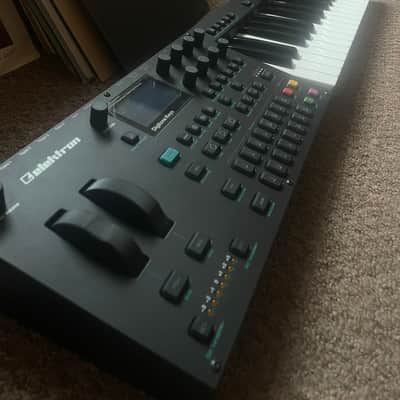Elektron Digitone Keys with Decksaver Cover image 6