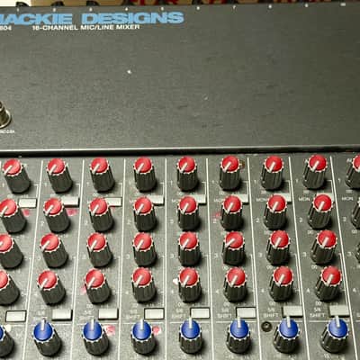 Mackie CR1604 16-Channel Mic / Line Mixer image 6