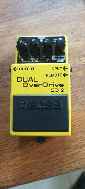 Boss SD2