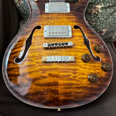 PRS McCarty 594 Hollowbody II 2025 - McCarty Glow image 1