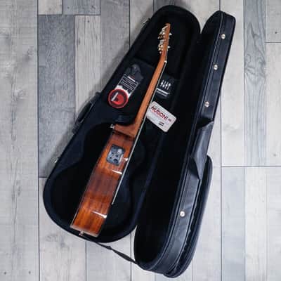 Lanikai MAS-CET All Solid Mahogant Tenor ‘Electo-Cutaway’ Including Styrofoam Case image 5