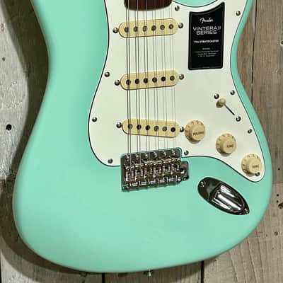 Fender Vintera II '70s Stratocaster Electric GuitarRosewood Fretboard - Surf Green. Buy Indie, Shop Small & Be Happy ! image 3