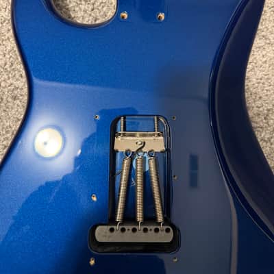 Fender Stratocaster 2006 - Loaded Electron Blue body image 10