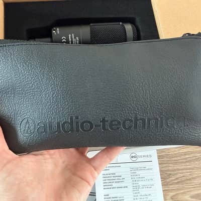 Audio-Technica AT2035 Microphone with Shock Mount, Pouch & Box image 4