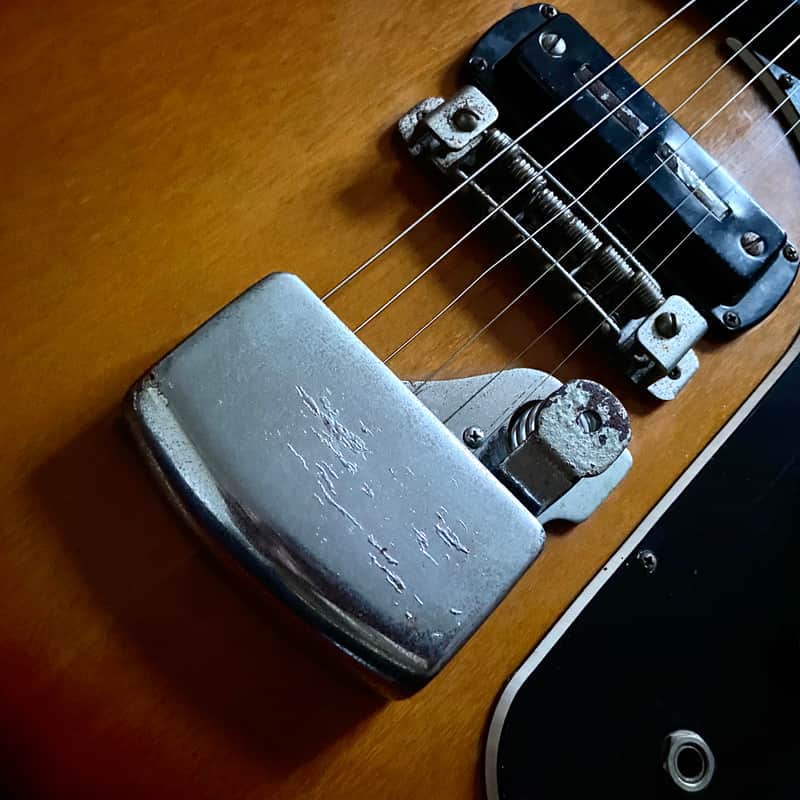 c.1968 Teisco V-2 Mosrite Style MIJ Vintage Guitars “Sunburst