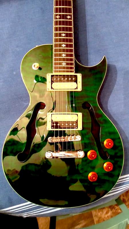 Xaviere XV 550 Green Semi-Hollowbody 2017 - Gloss image 1