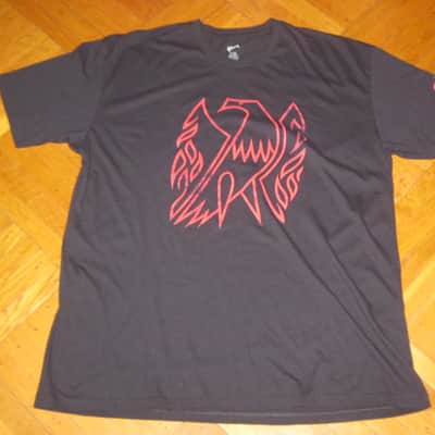lightly worn genuine Gibson Firebird T-Shirt XL (X-Large), Black with Red Graphic, 60% Cotton / 40% Polyester - short sleeve GIBS-GA-FBBMXL (GA-FBBMXL) UPC # 711106533919, part of back neck area & right shoulder were re-stitched image 7
