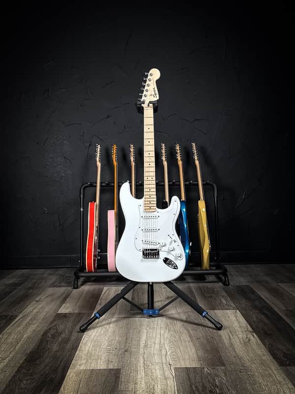 Squier Sonic Stratocaster - Arctic White image 1
