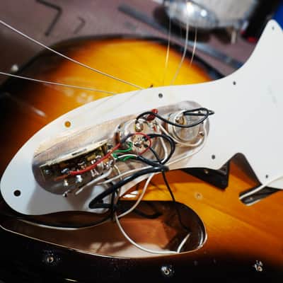 Fender Pawn Shop '70s Stratocaster Deluxe 2012 Sunburst image 18