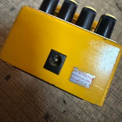 Boss OS-2 OverDrive/Distortion (Silver Label) 1990’s - Yellow image 3