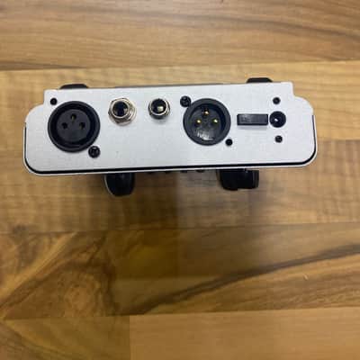 Behringer MIC200 Tube Ultragain Vacuum Tube Preamp Non Functioning (Discontinued) – For Parts / Repair image 4