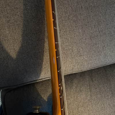 Fender American Vintage '62 Jazz Bass 1990 -tone Sunburst image 8