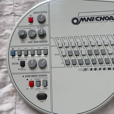 Suzuki OM-84 Omnichord 1984 - Gray image 3